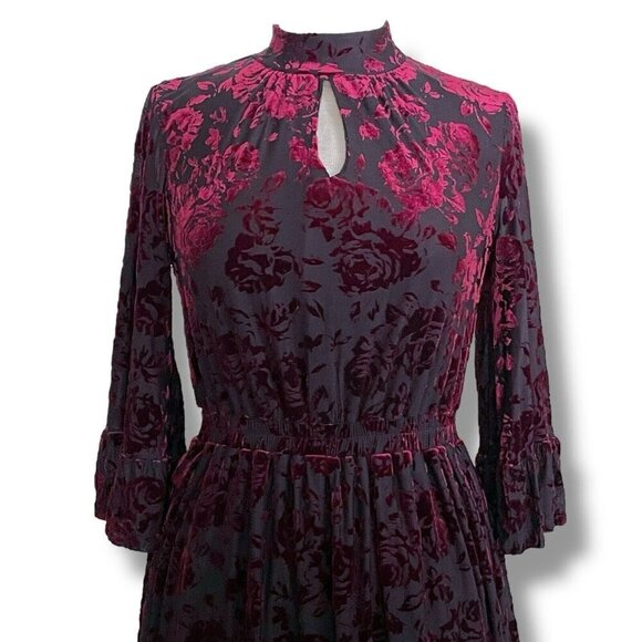 Modcloth Womens Very Visionary Dress Sz Medium Merlot Red Burnout Velvet Floral - Picture 5 of 12